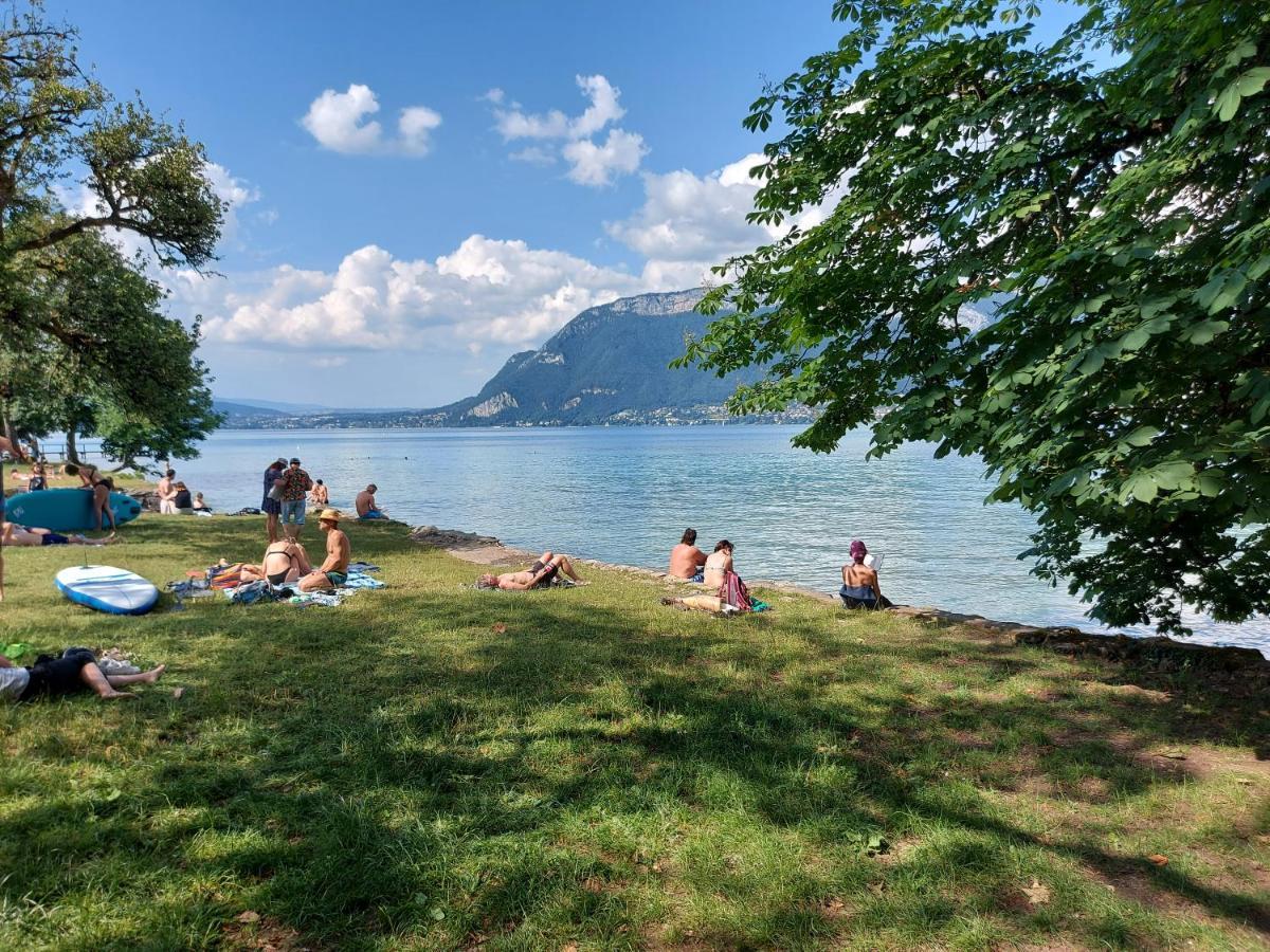 A 200 Metres Du Lac D'Annecy, Spacieux Appartement 3 Chambres Avec Terrasse Et Jardin Sévrier Exterior foto