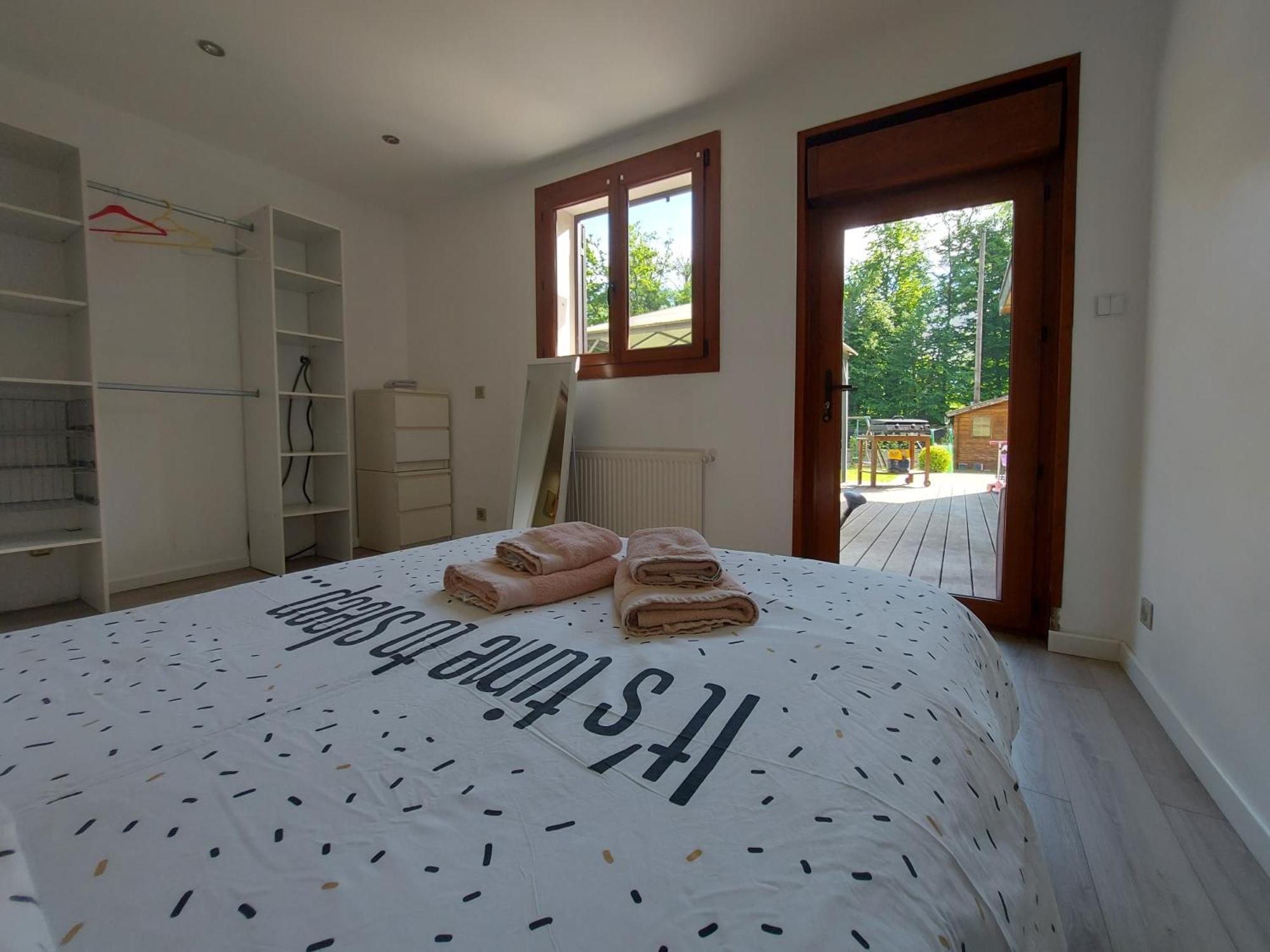 A 200 Metres Du Lac D'Annecy, Spacieux Appartement 3 Chambres Avec Terrasse Et Jardin Sévrier Exterior foto