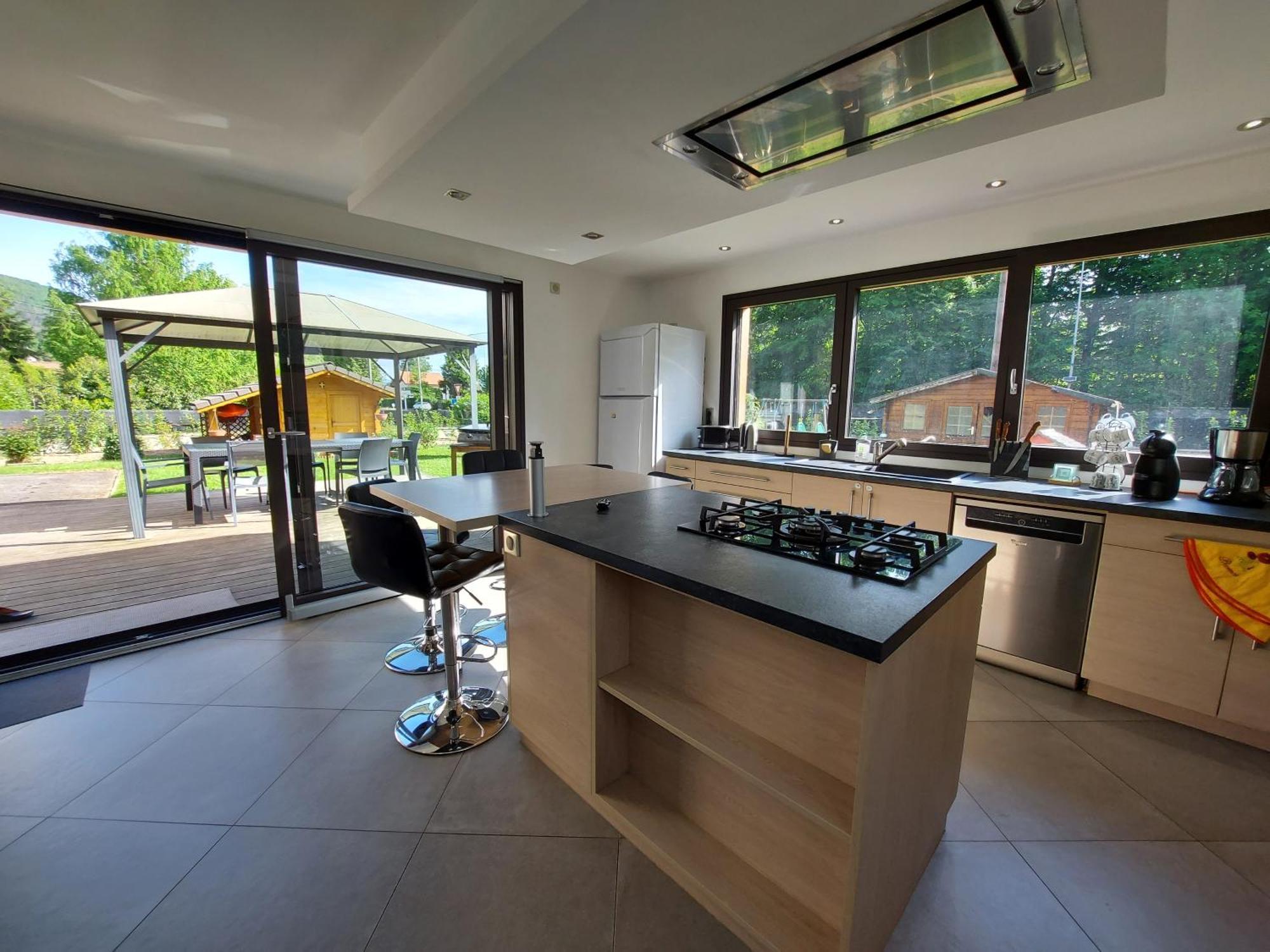 A 200 Metres Du Lac D'Annecy, Spacieux Appartement 3 Chambres Avec Terrasse Et Jardin Sévrier Exterior foto